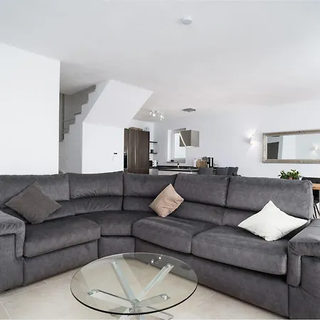 Casa Klaus San Nicola 4* Brunella