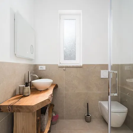 Casa Klaus San Nicola 4*